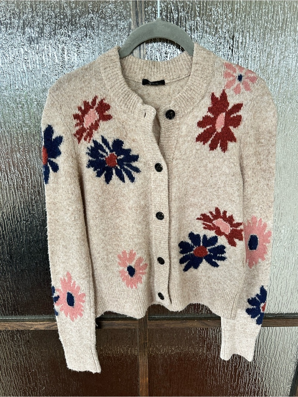 Rails Millie Cardigan Beige Floral Button-Front Women's Cardigan Sweater Sz XS. - Picture 7 of 15